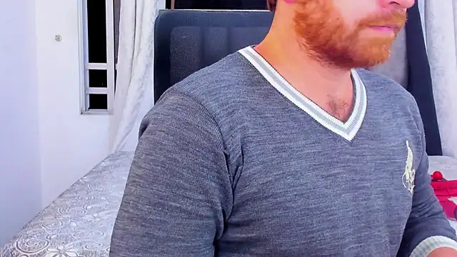 Snapshot of michacosio chatting on 02.18.25 michacosio online show from 02.18.25