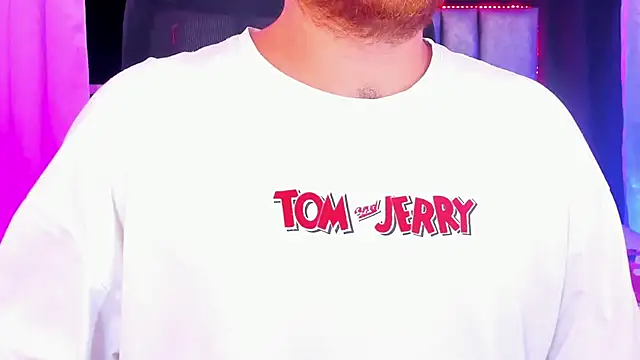 Snapshot of michacosio chatting on 02.20.25 michacosio online show from 02.20.25