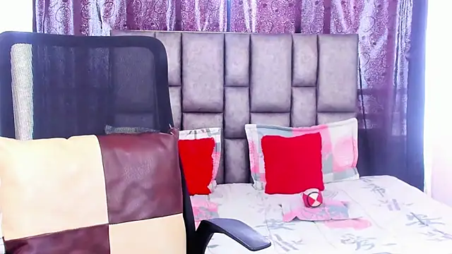 Snapshot of michacosio chatting on 03.03.25 michacosio online show from 03.03.25