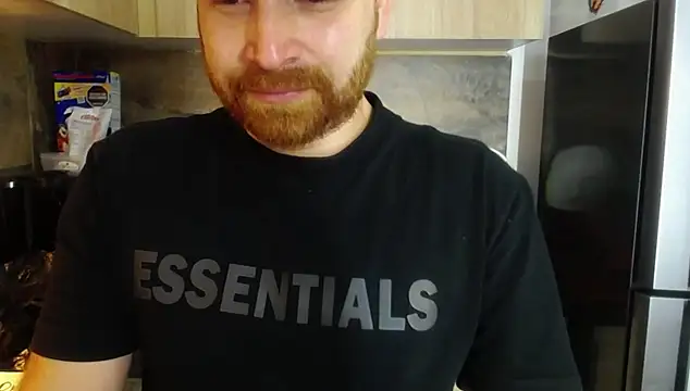 Snapshot of michacosio chatting on 03.07.25 michacosio online show from 03.07.25