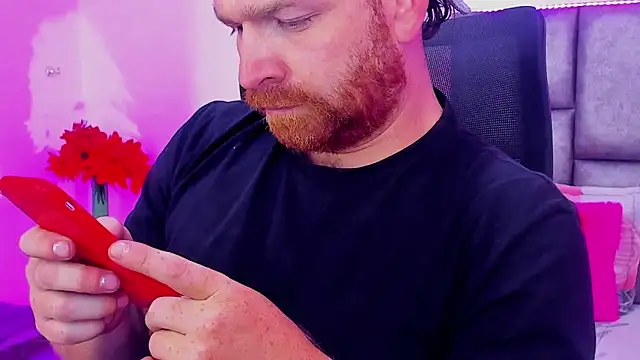 Snapshot of michacosio chatting on 03.14.25 michacosio online show from 03.14.25