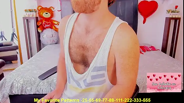 Snapshot of michacosio chatting on 09.21.25 michacosio online show from 09.21.25