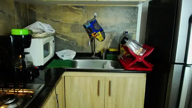 Snapshot of michacosio chatting on 10.24.25 michacosio online show from 10.24.25