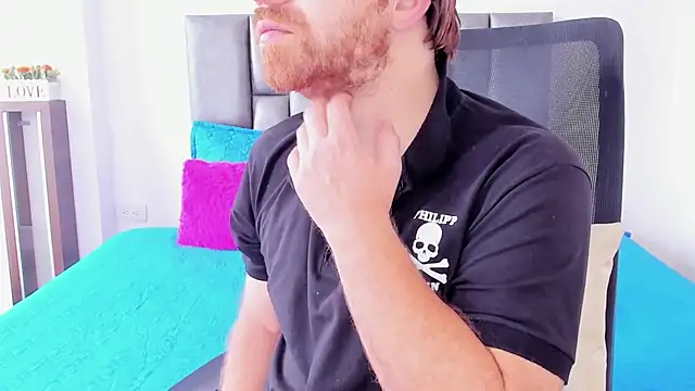 Snapshot of michacosio chatting on 11.06.25 michacosio online show from 11.06.25