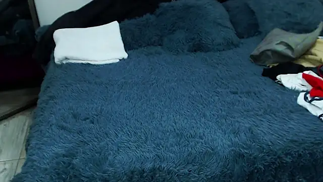 Snapshot of michacosio chatting on 11.14.25 michacosio online show from 11.14.25