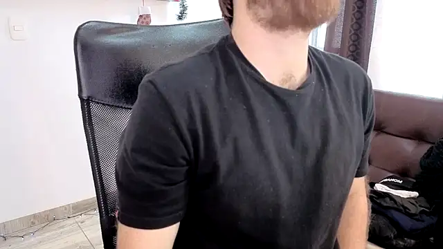 Snapshot of michacosio chatting on 11.14.25 michacosio online show from 11.14.25