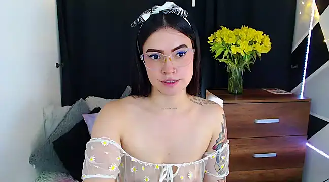 Isa Maiden1 online show from 01.12.25