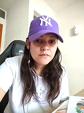 Snapshot of Mia_Hampton chatting on 03.28.26 Mia Hampton online show from 03.28.26