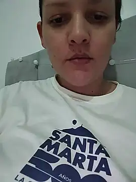 Mia Hampton online show from 05.26.26