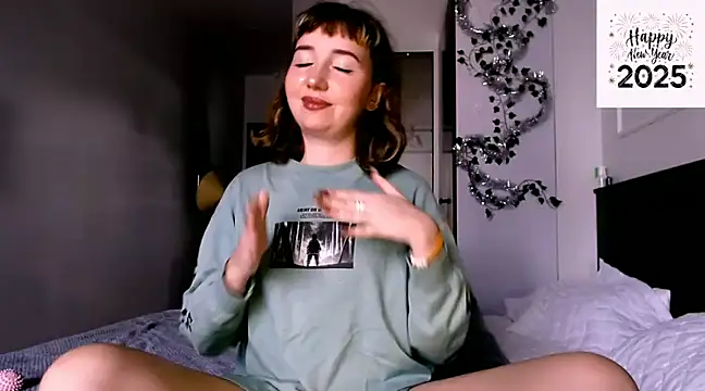 Cosmo Riri online show from 01.01.25