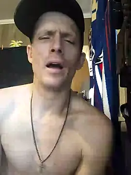 Snapshot of KBONE36 chatting on 01.03.25 KBONE36 online show from 01.03.25