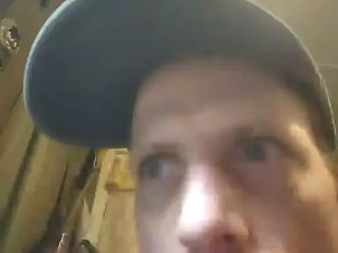 Snapshot of KBONE36 chatting on 01.21.25 KBONE36 online show from 01.21.25