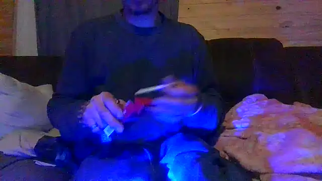 Snapshot of KBONE36 chatting on 02.03.25 KBONE36 online show from 02.03.25