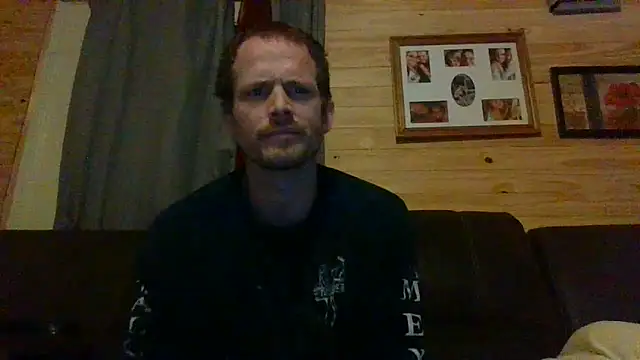 Snapshot of KBONE36 chatting on 02.18.25 KBONE36 online show from 02.18.25