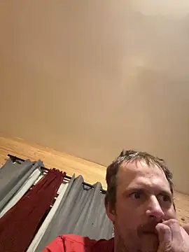 Snapshot of KBONE36 chatting on 03.13.25 KBONE36 online show from 03.13.25