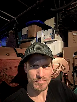 Snapshot of KBONE36 chatting on 09.10.25 KBONE36 online show from 09.10.25