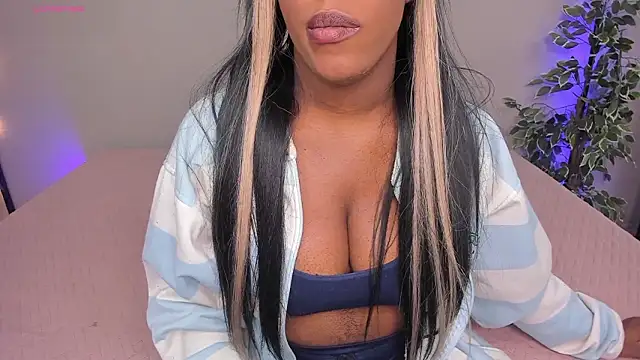 Briana Wells  online show from 02.02.26