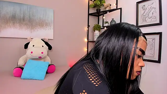Briana Wells  online show from 06.13.26
