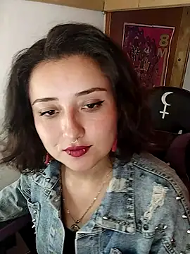 Snapshot of Lilith_DeVil_ chatting on 02.21.25 Lilith DeVil online show from 02.21.25