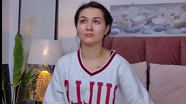 NicolLopeze online show from 01.25.25