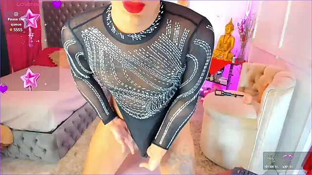 Snapshot of Samra_Naugthy chatting on 01.10.25 Samra Naugthy online show from 01.10.25