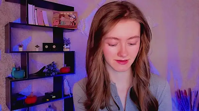 KateCuddle online show from 12.16.24