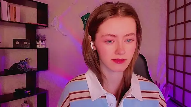 KateCuddle online show from 12.30.24