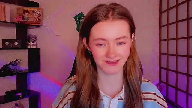 KateCuddle online show from 12.30.24