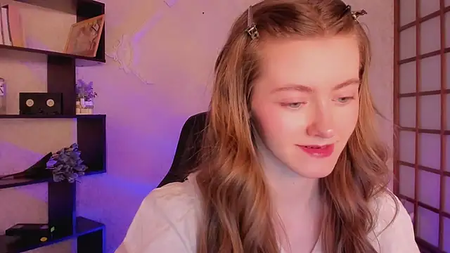 KateCuddle online show from 01.21.25