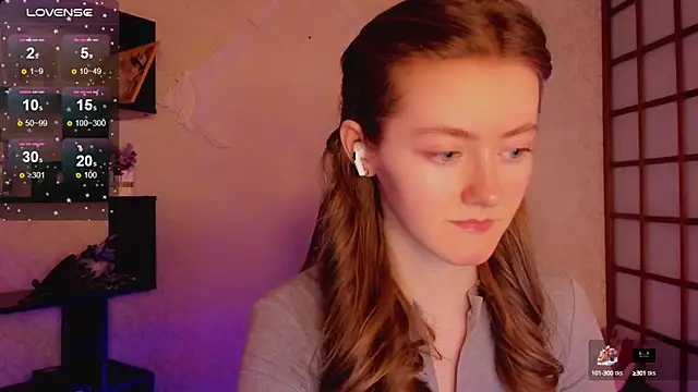 KateCuddle online show from 02.13.25