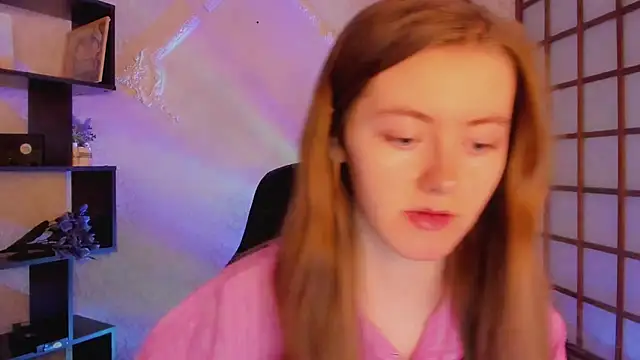 KateCuddle online show from 02.26.25