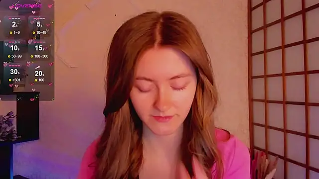 KateCuddle online show from 03.05.25