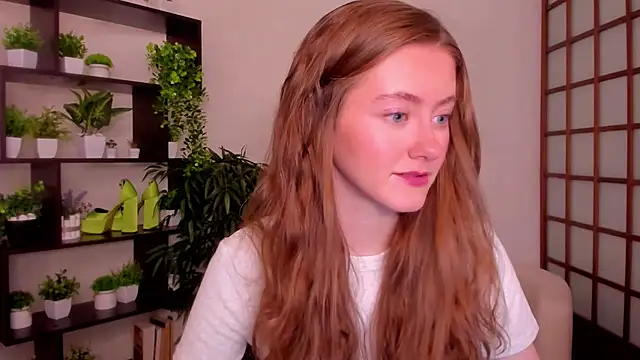 KateCuddle online show from 09.10.25