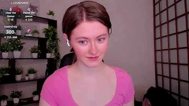 KateCuddle online show from 03.03.26