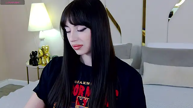 Betty Bridge online show from 09.15.25