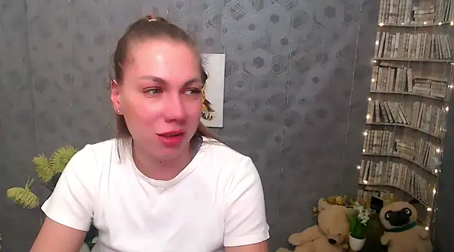 Sport Tall Doll online show from 03.21.25