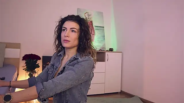 Snapshot of Misslullu chatting on 02.02.25 Misslullu online show from 02.02.25