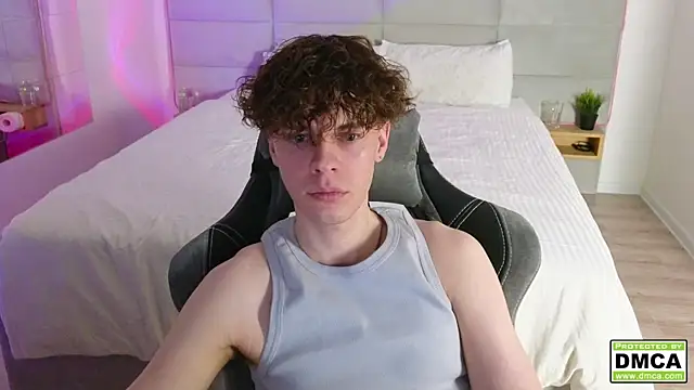 cute thomas online show from 03.15.25