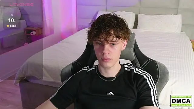 cute thomas online show from 03.20.25