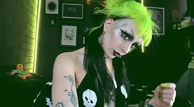 insania 9999  online show from 12.13.24