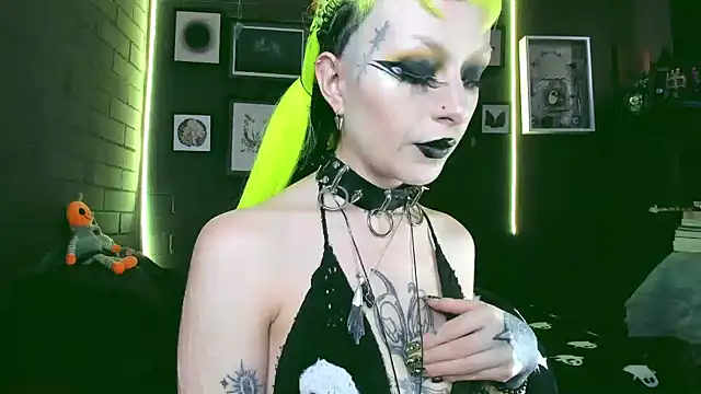 insania 9999  online show from 03.12.25