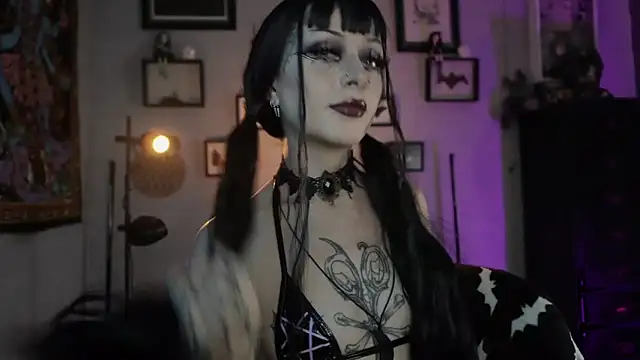 insania 9999  online show from 04.30.26