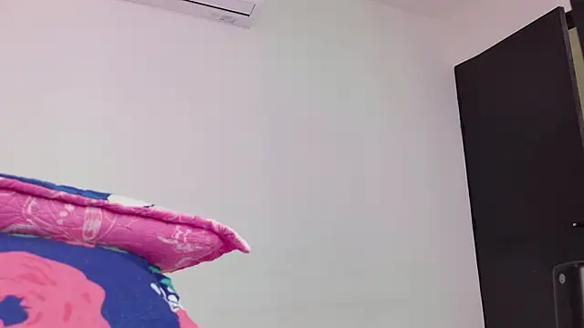 Snapshot of celeste_sea chatting on 06.26.26 celeste sea online show from 06.26.26