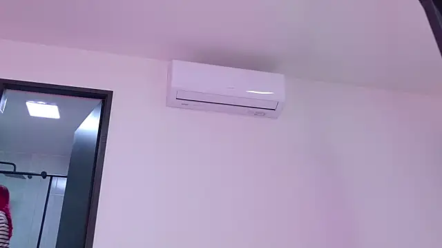 Snapshot of celeste_sea chatting on 07.23.26 celeste sea online show from 07.23.26
