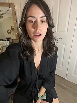 Snapshot of Wetbabygirlxo chatting on 12.22.24 Wetbabygirlxo online show from 12.22.24