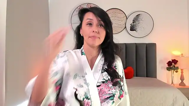 SaharaGarcia   online show from 02.03.25