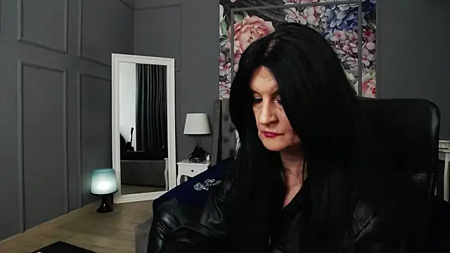 DomMelissaW online show from 12.11.24