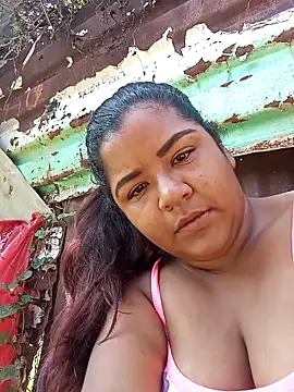 Snapshot of victoris chatting on 10.01.25 victoris online show from 10.01.25