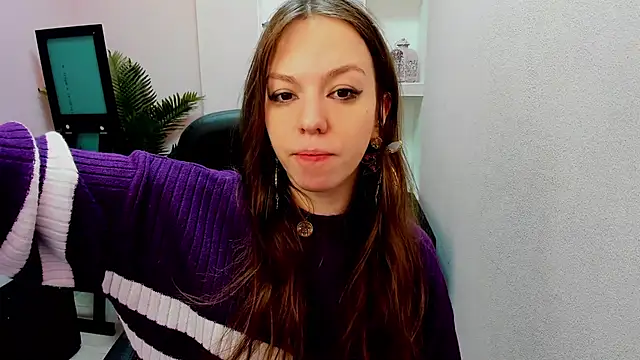 Persephoni online show from 02.06.25