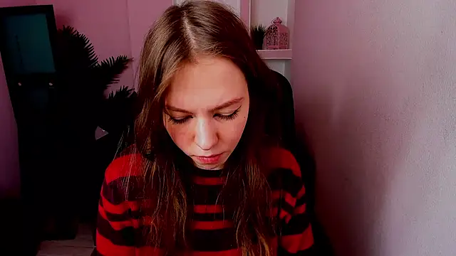 Persephoni online show from 03.08.25